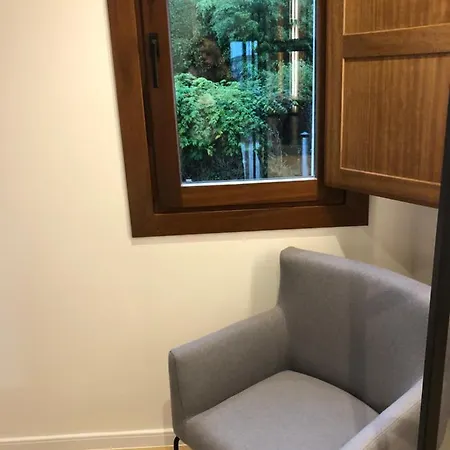 Luxury With Jacuzzi Apartment
