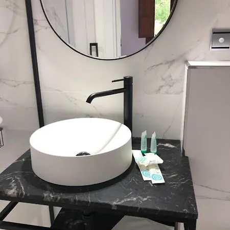 Apartmán Luxury With Jacuzzi *