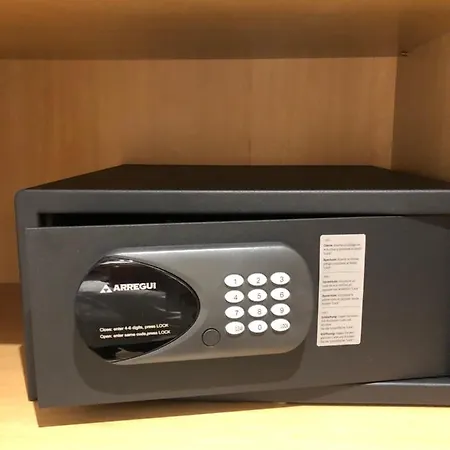 Luxury With Jacuzzi Σαντιάγο ντε Κομποστέλα