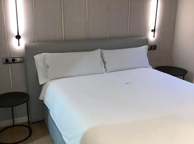 Luxury With Jacuzzi * サンティアゴ・デ・コンポステーラ