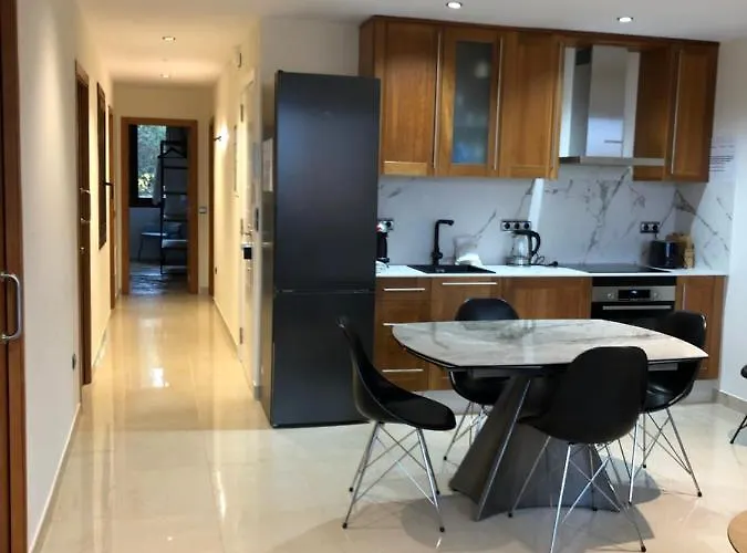 Luxury With Jacuzzi *